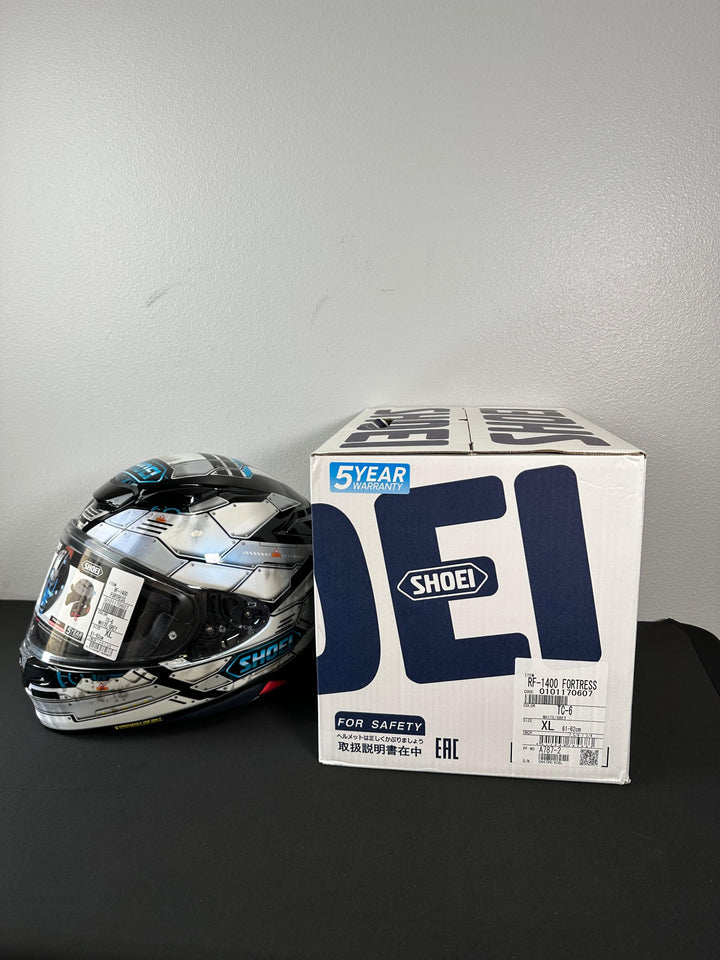 Shoei RF-1400 Fortress Helmet - TC-6 White/Gray - Size XL - OPEN BOX - Motor Psycho Sport