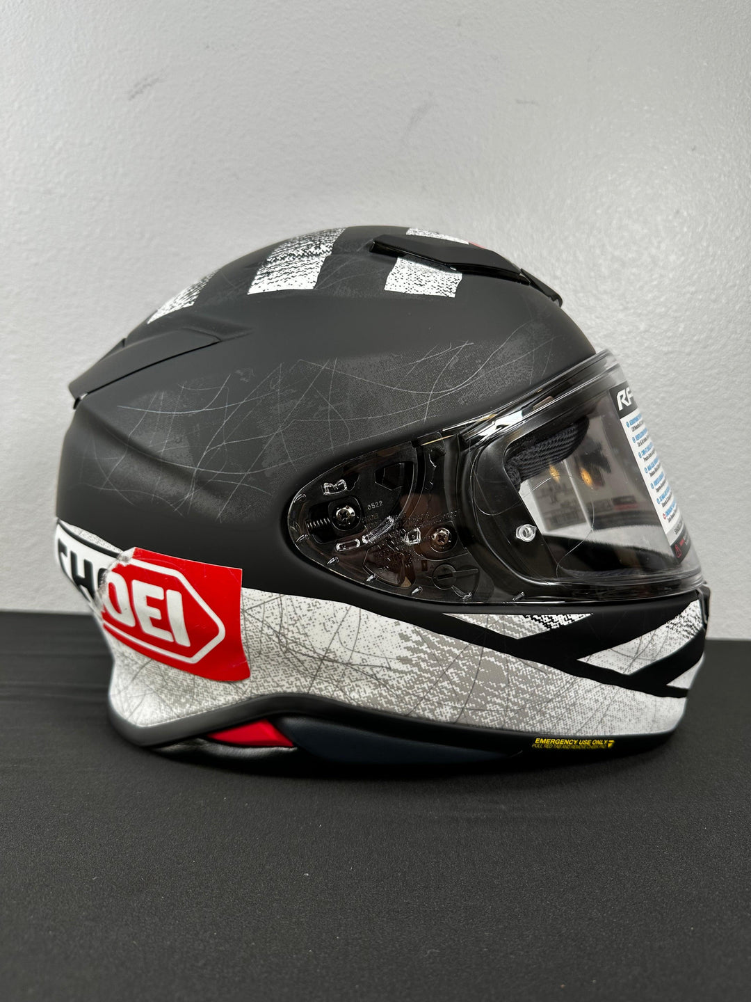 Shoei RF-1400 Scanner Helmet - TC-5 Matte Black/White - Size XL - OPEN BOX - Motor Psycho Sport