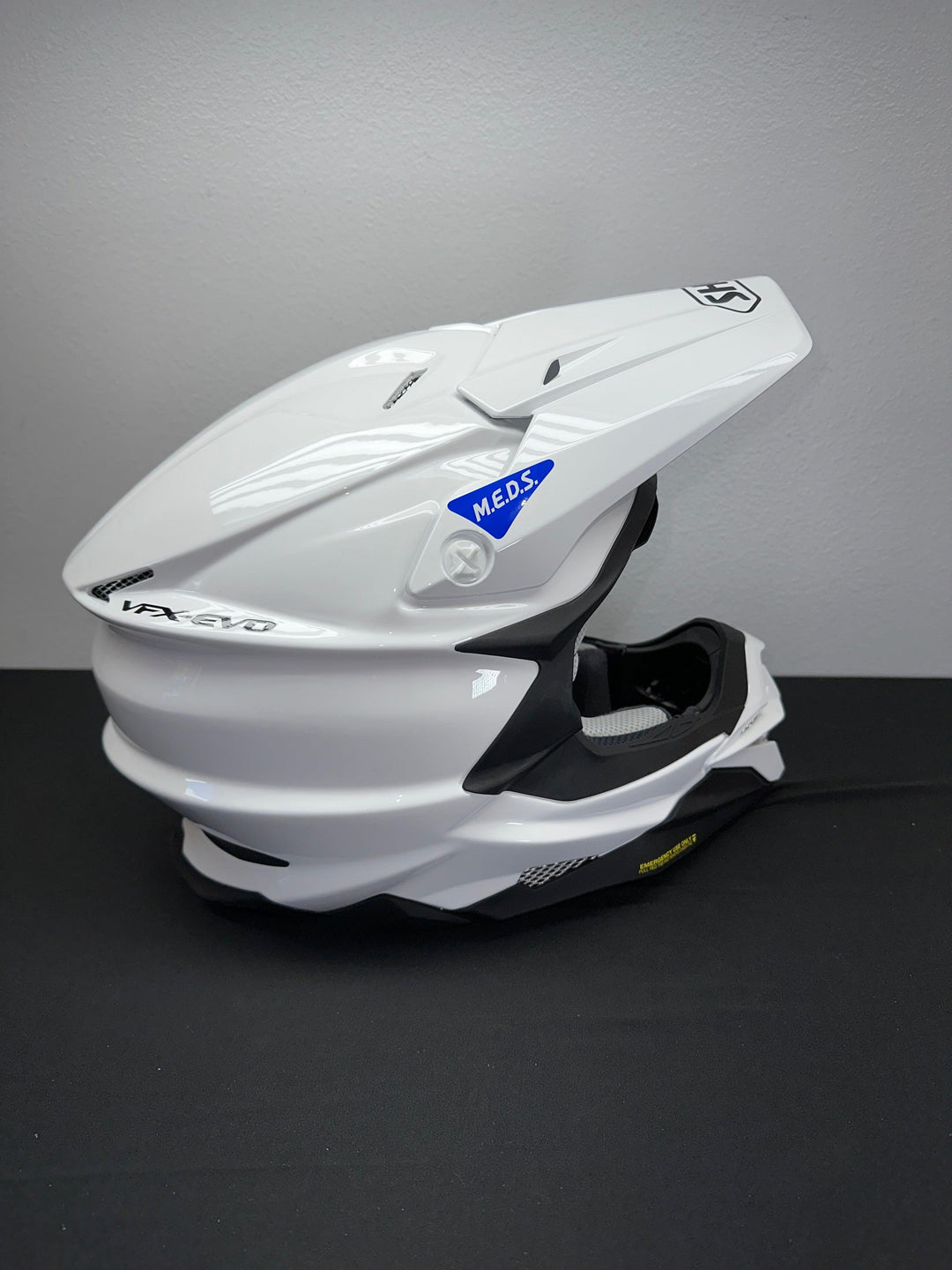 Shoei VFX-EVO Helmet - White - Size Medium - OPEN BOX - Motor Psycho Sport