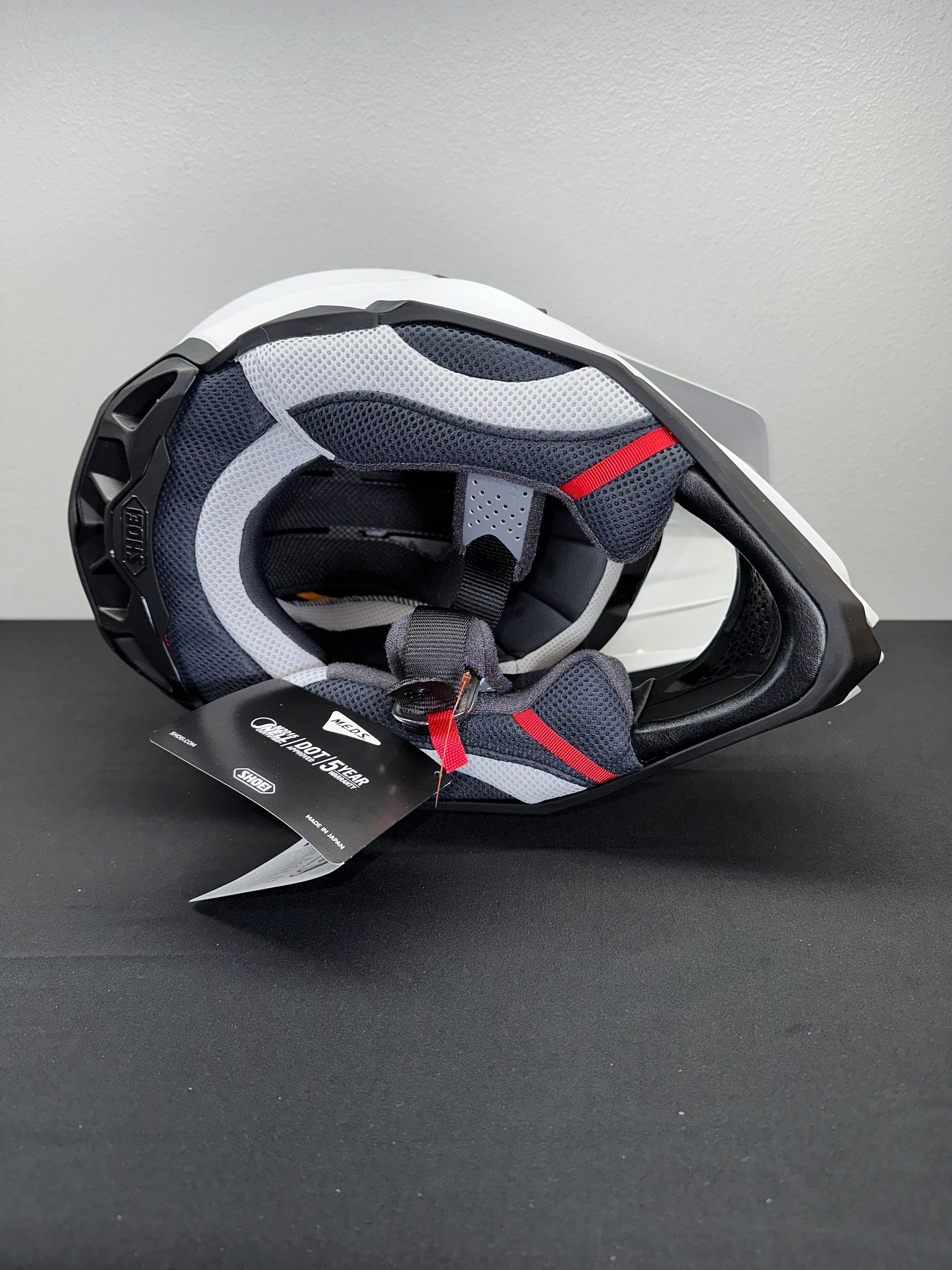Shoei VFX-EVO Helmet - White - Size Medium - USED / OPEN BOX